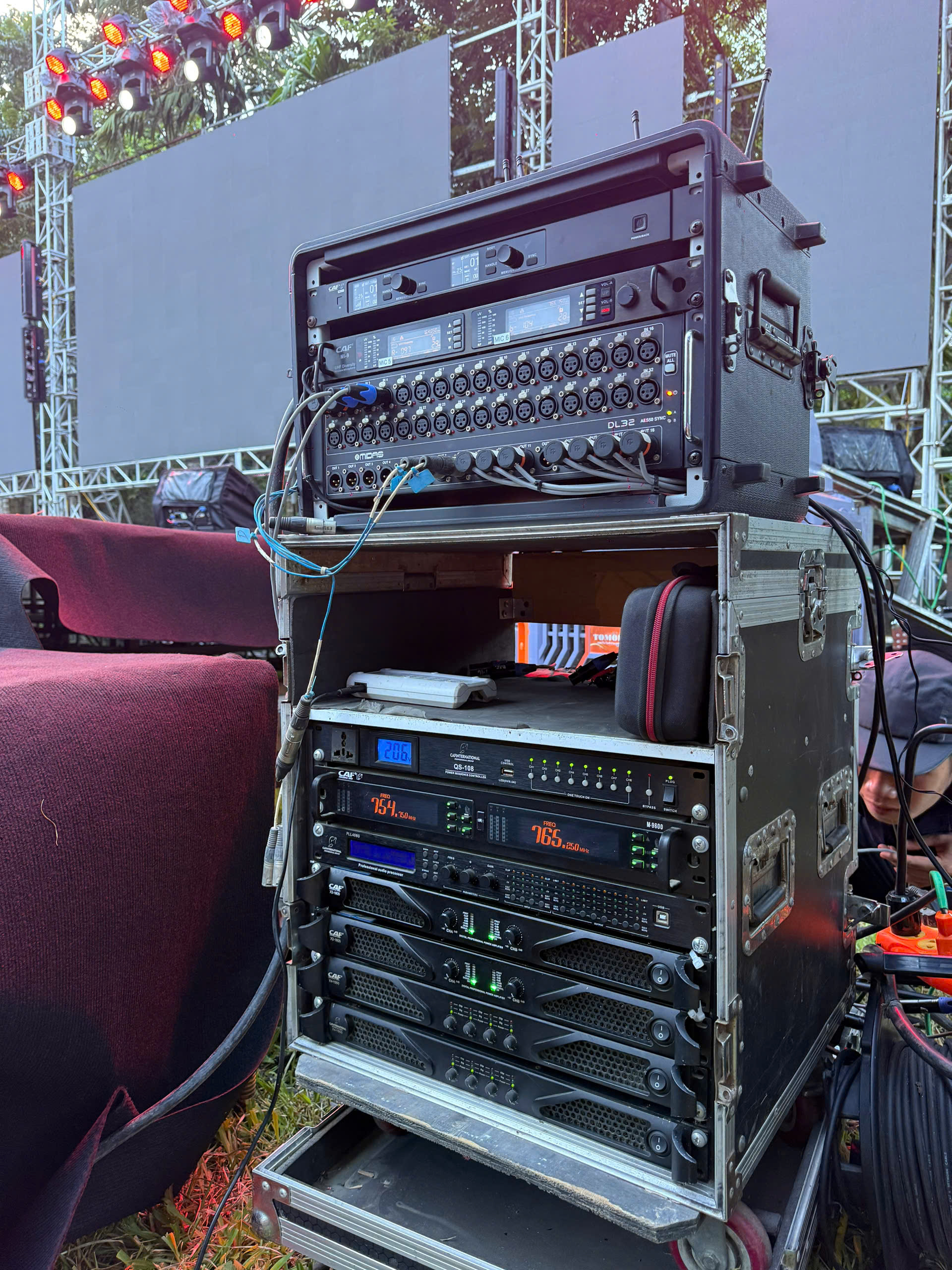 AV-VIET-NAM-THAM-DU-KY-NIEM-10-NAM-THANH-LAP-HOI-TCSK-KHU-VUC-32-DOAN-KET---HOP-TAC---PHAT-TRIEN-2