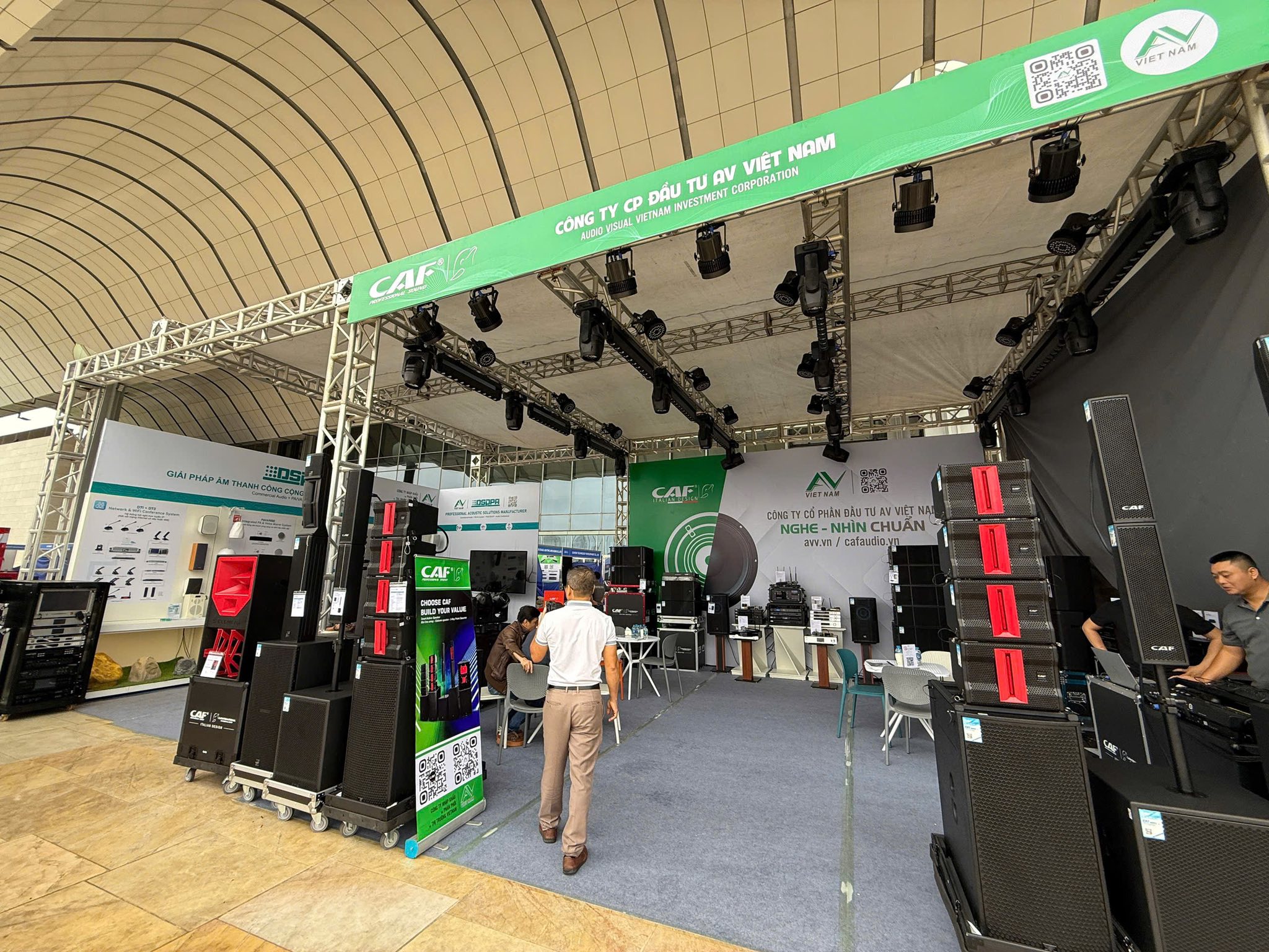 AVV-PLASE-Show-2025-6