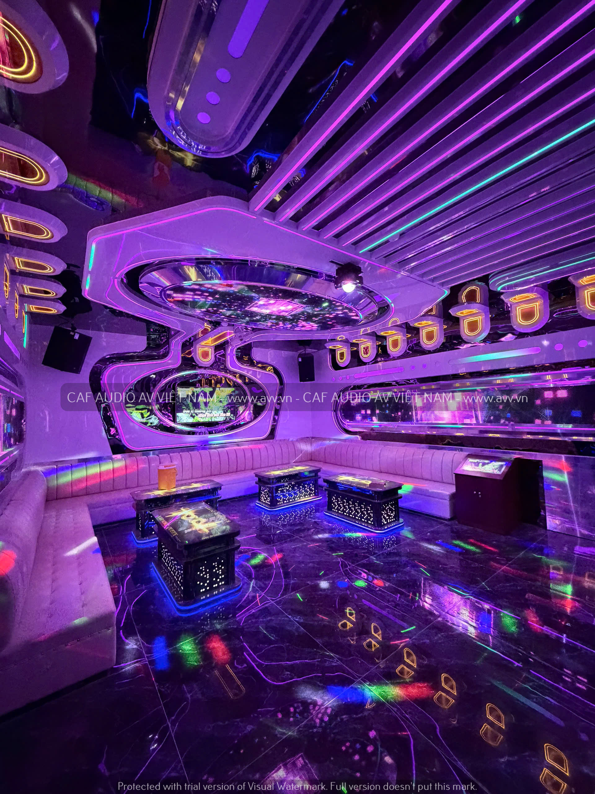 QUEEN-KARAOKE---CAF-AUDIO---AV-VIET-NAM---AM-THANH-CAF-AUDIO---LAP-DAT-LOA-KARAOKE--16