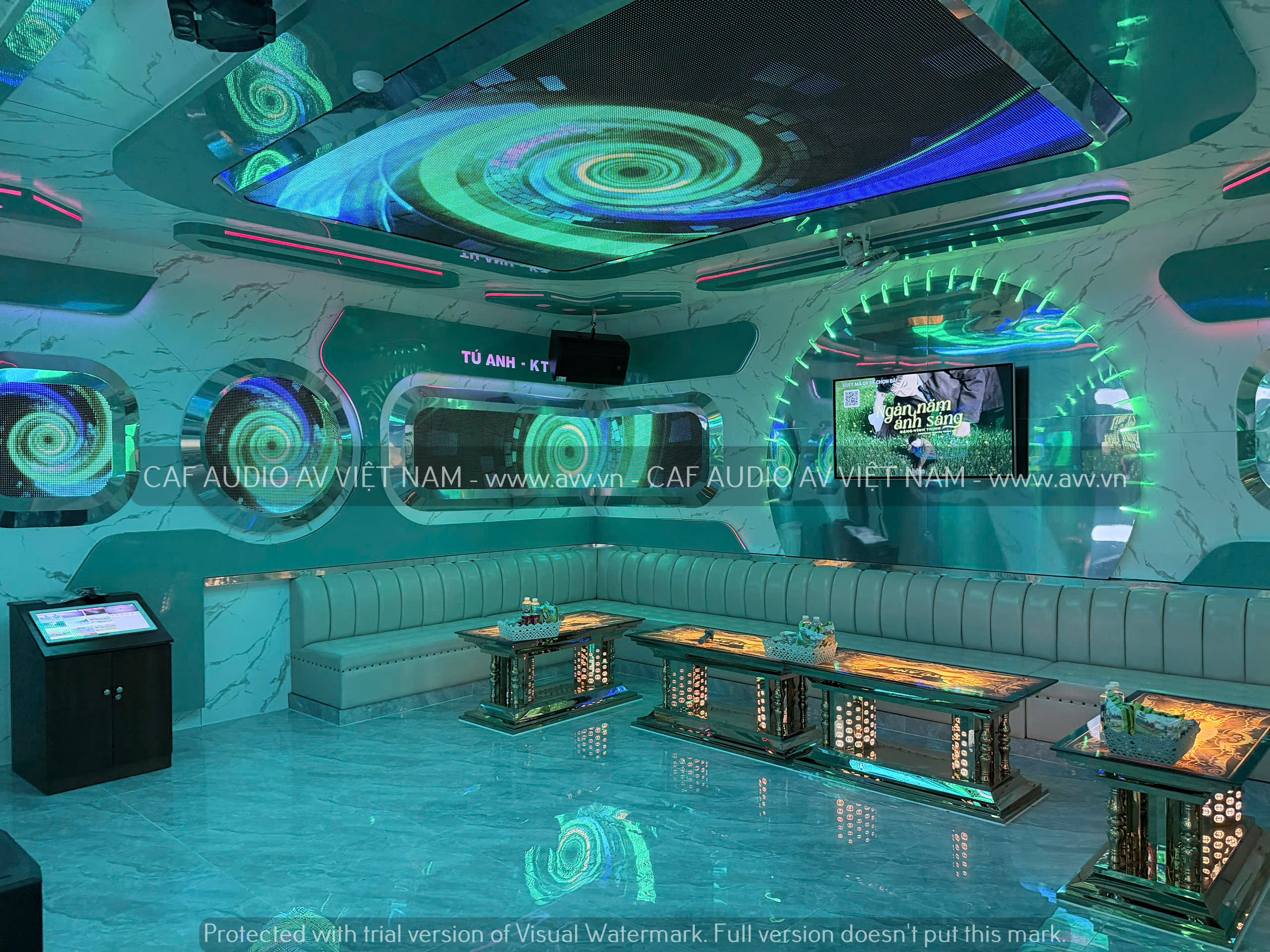 QUEEN-KARAOKE---CAF-AUDIO---AV-VIET-NAM---AM-THANH-CAF-AUDIO---LAP-DAT-LOA-KARAOKE--2